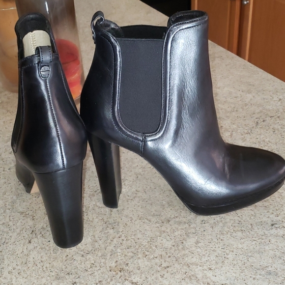 KORS made in Italy real leather platform booties - Picture 6 of 11